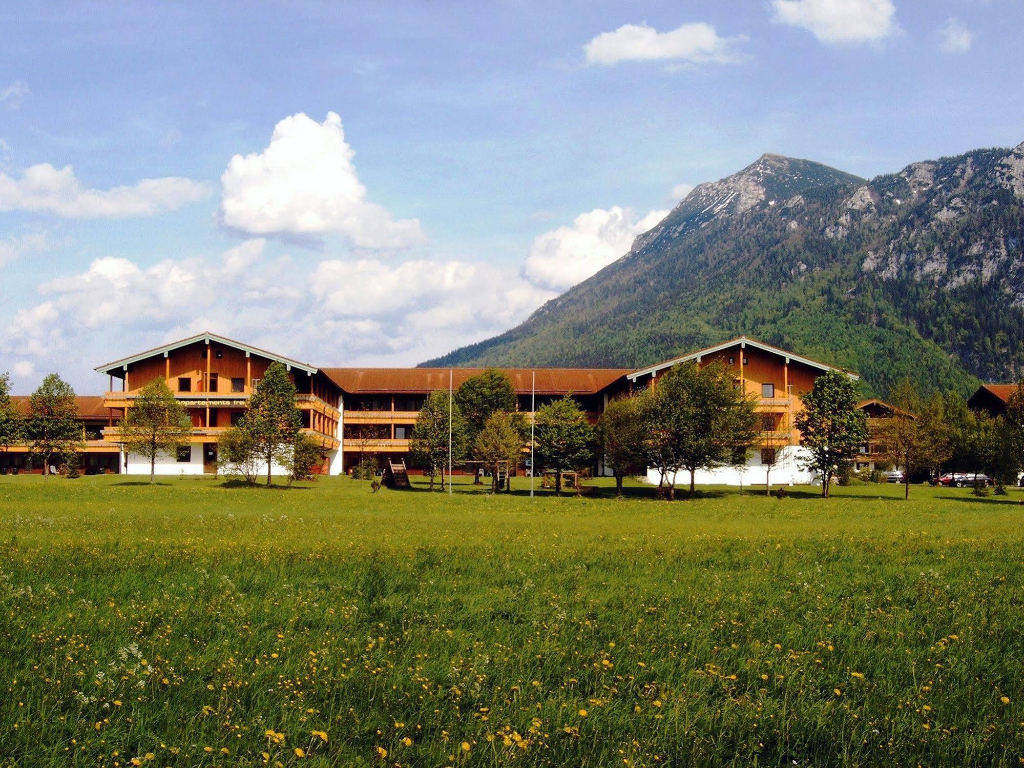 Chiemgau Appartements Inzell Exterior photo